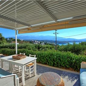 5 bedroom luxury villa with infinity pool, sea views and tennis court near Chania, sleeps 10